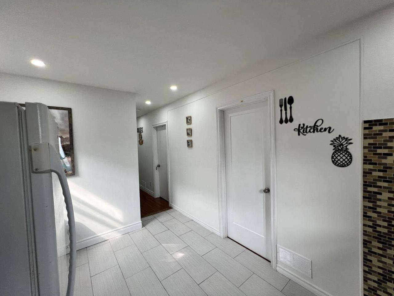 Privatunterkunft #1 Convvy-nient Residence! *