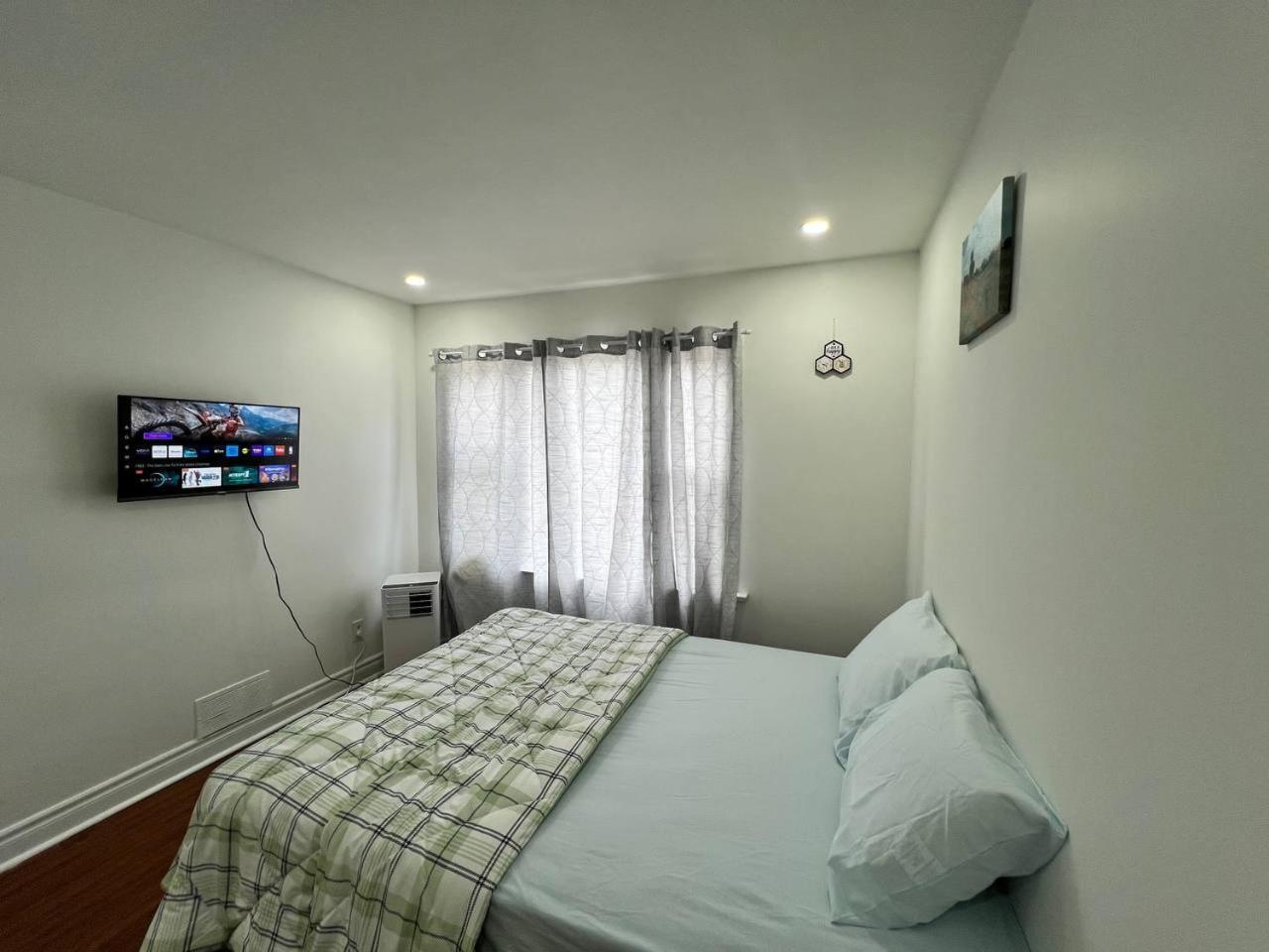 Privatunterkunft #1 Convvy-nient Residence!